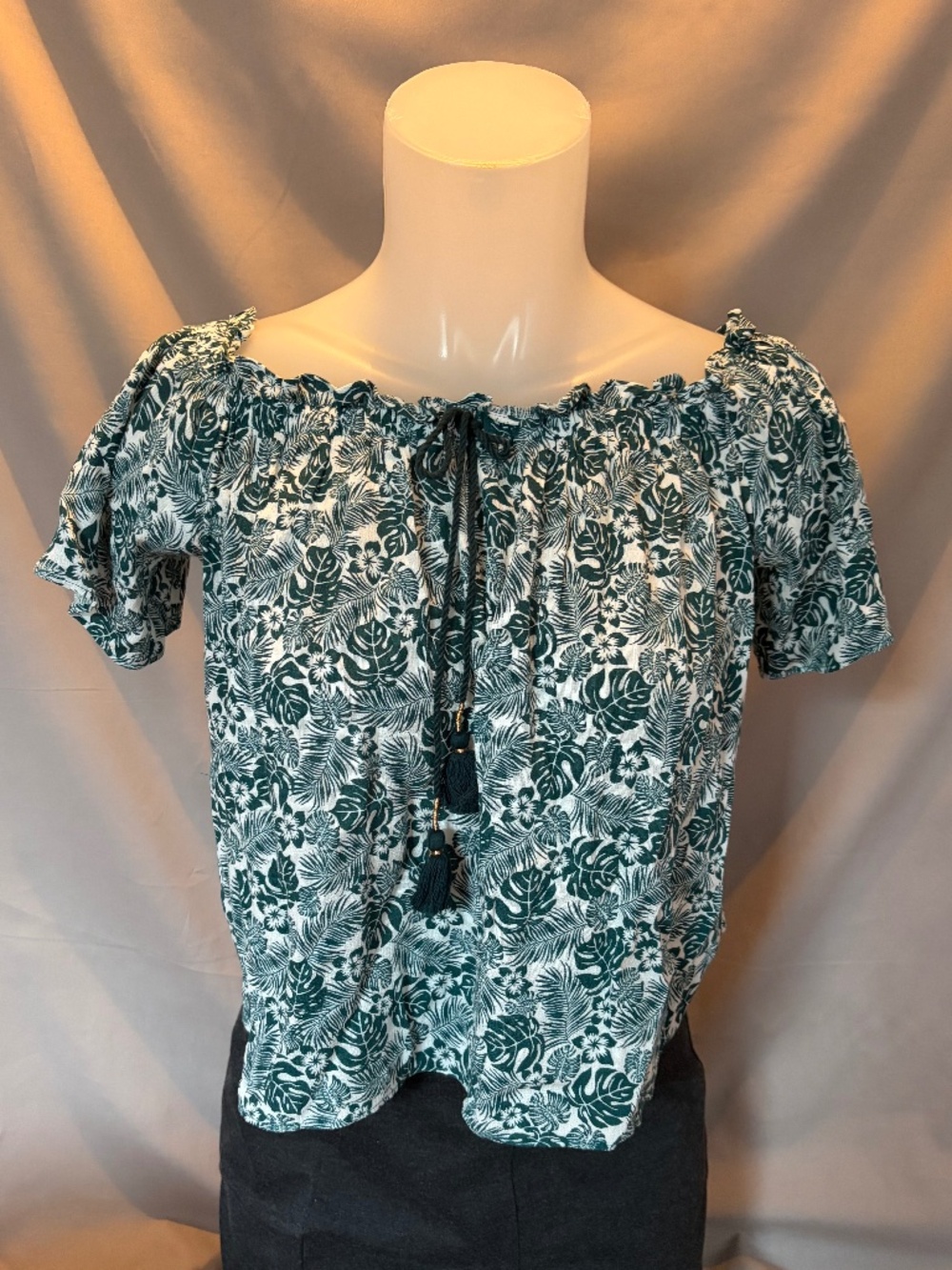LOFT Beach Short Sleeve Blouse in Green & White - Size S (NWT)